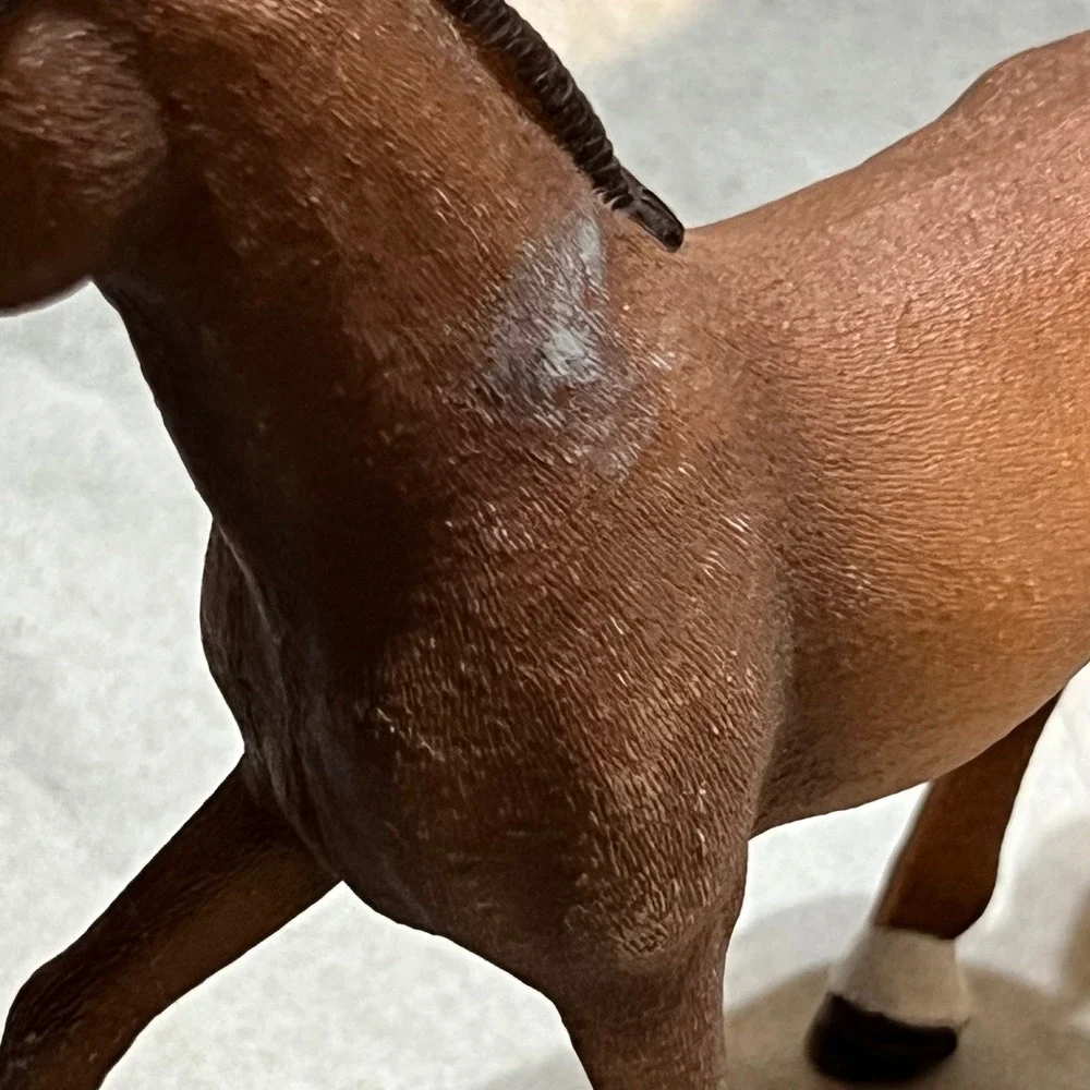 Schleich 2009 Mare‎ Horse Figurine Brown with Red Ribbons 13627